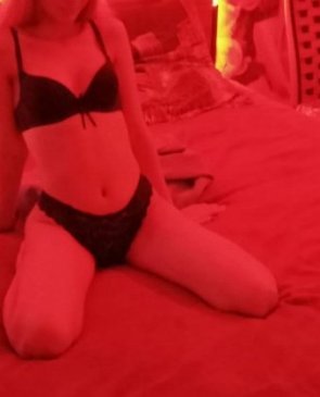 Виктория писать ватсап, 25